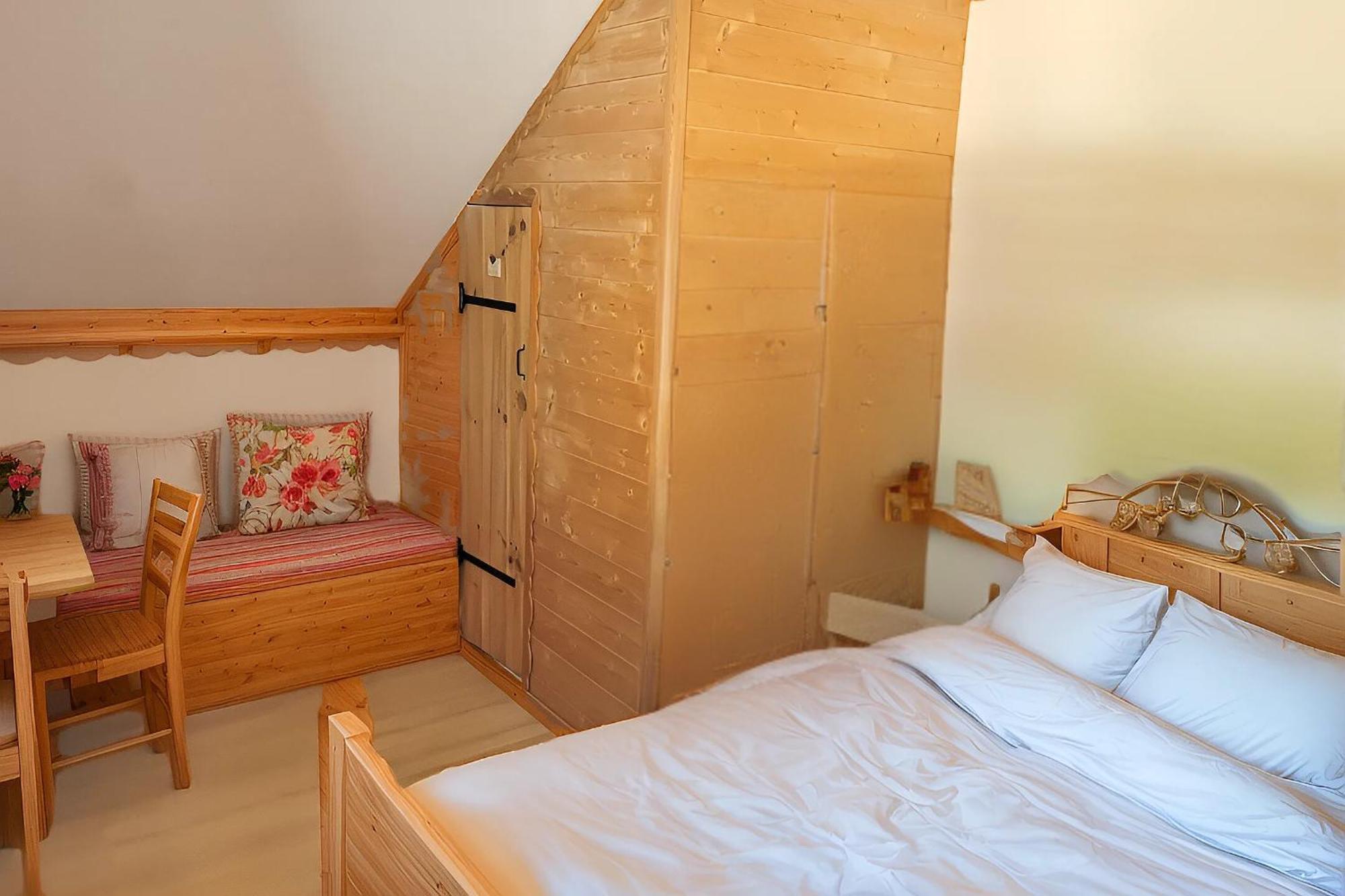 Chalet 1200 Saint-Francois-Longchamp Ruang foto